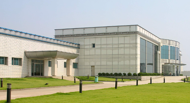 仿古建筑施工中砖雕青砖瓦件的选型与工艺参数对比分析